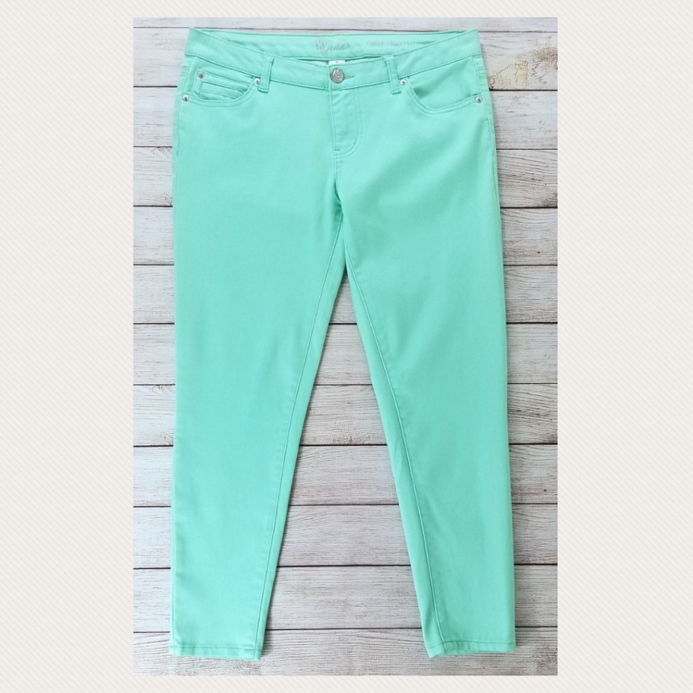 Sz 11 CP Jeans Mint Ankle Length Skinny Pants